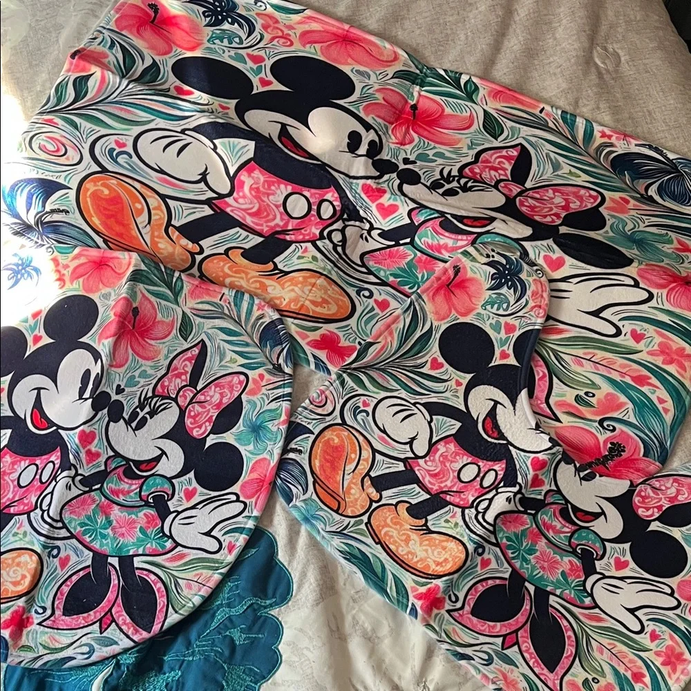 Mickey & Minnie Bath Mat and Toilet Cover Set